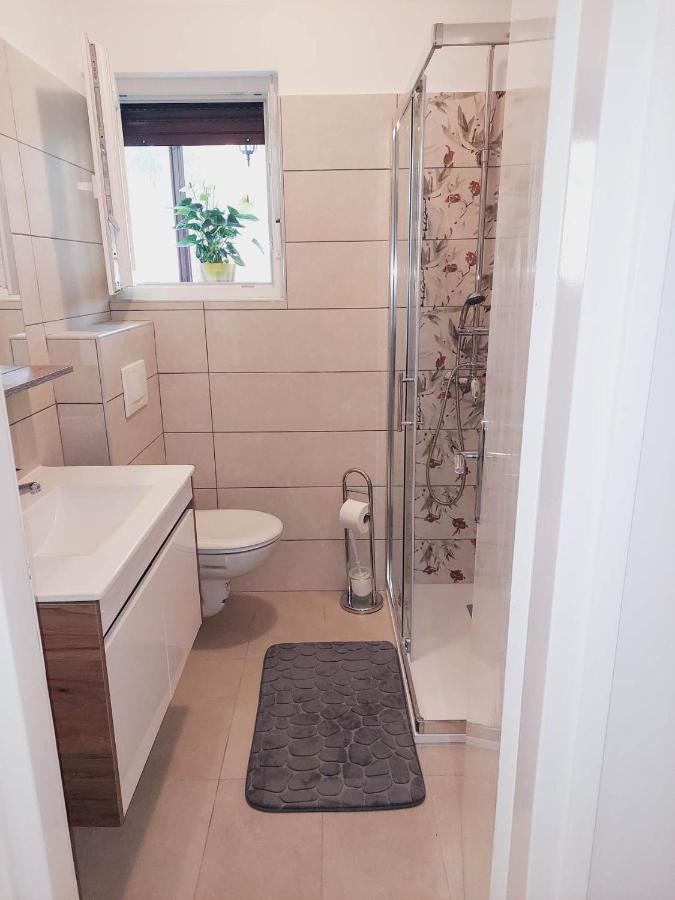 Ferienwohnung Rubin Ika Exterior foto