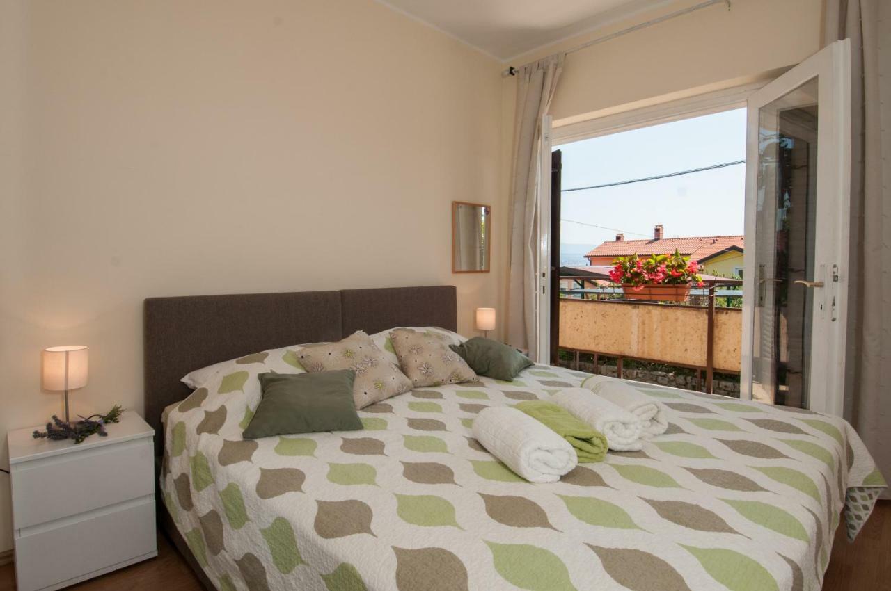 Ferienwohnung Rubin Ika Exterior foto